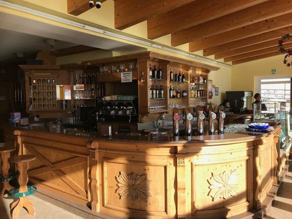 Hotel Sole Del Baldo Brentonico Luaran gambar